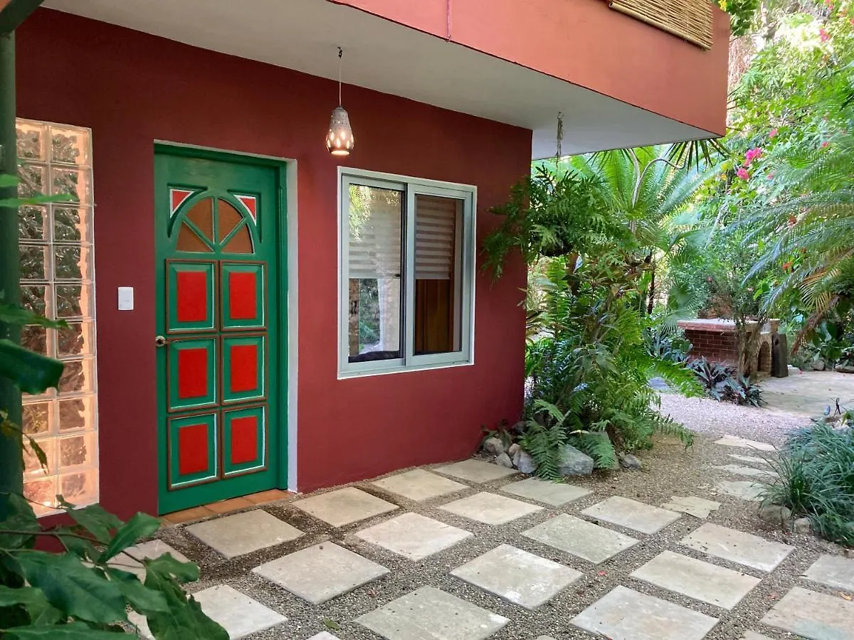 'Frida House' One Bedroom Apartment With Garden Cabarete