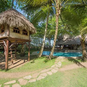 Natura Boutique & By Mint Cabarete